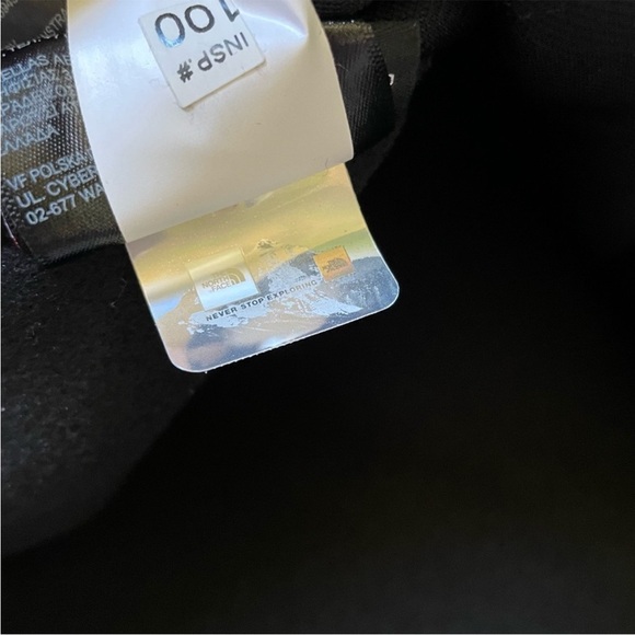 The North Face Men’s Denali Anorak In TNF Black - Picture 6 of 7